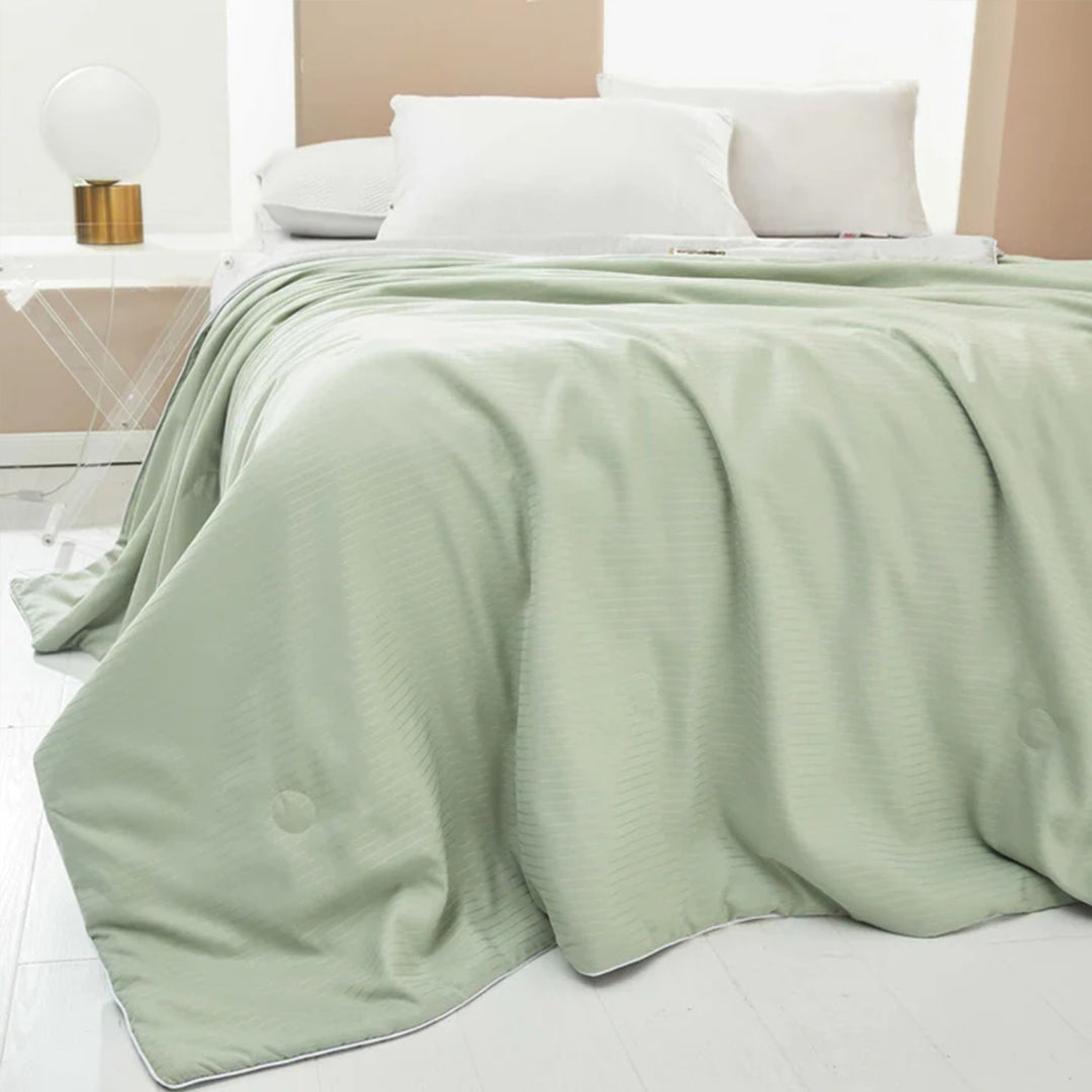 Cooling Comforter Soft Breathable Double Sided Quilt