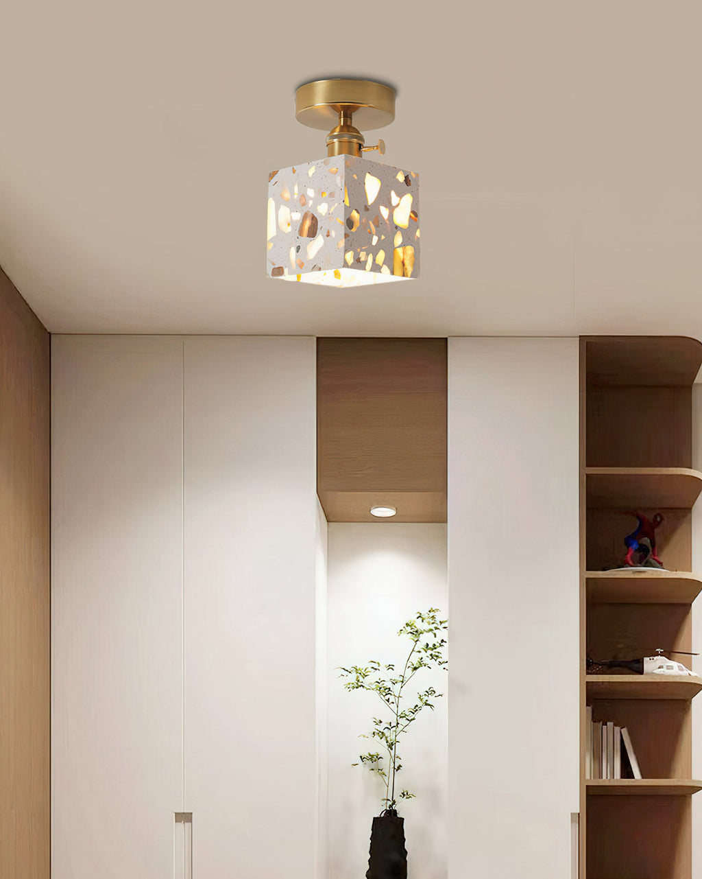 Solara Ceiling Lamp