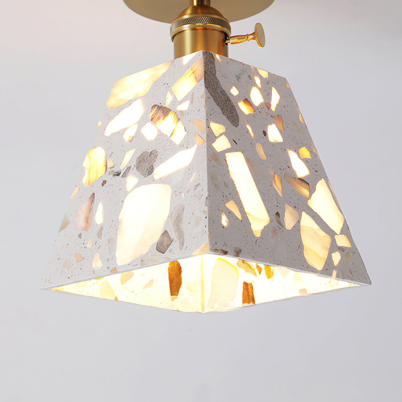Solara Ceiling Lamp