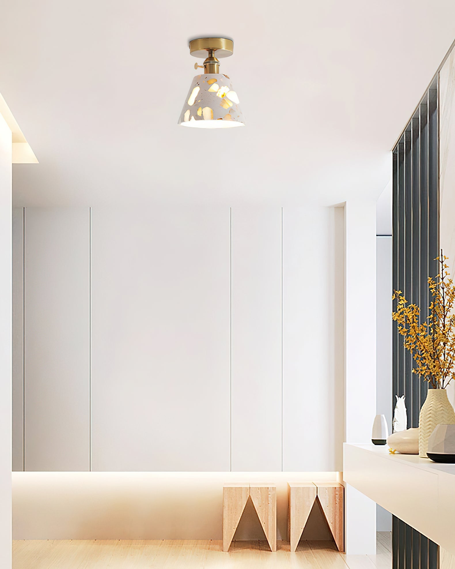 Solara Ceiling Lamp