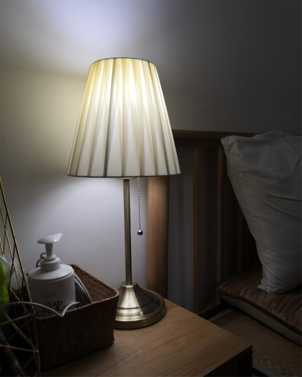 Halvard Table Lamp