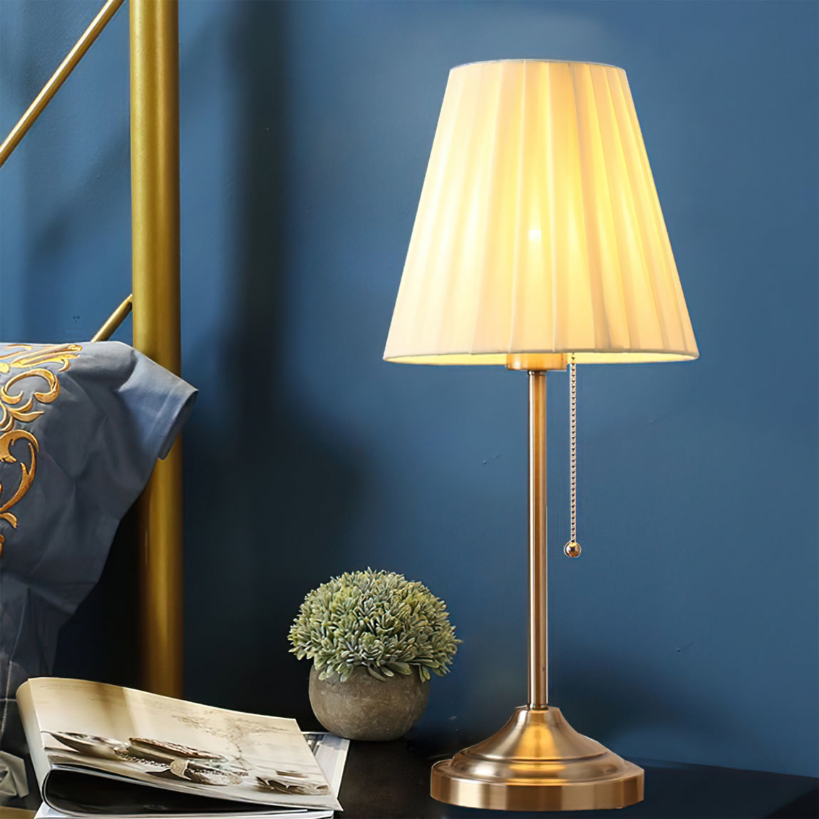 Halvard Table Lamp