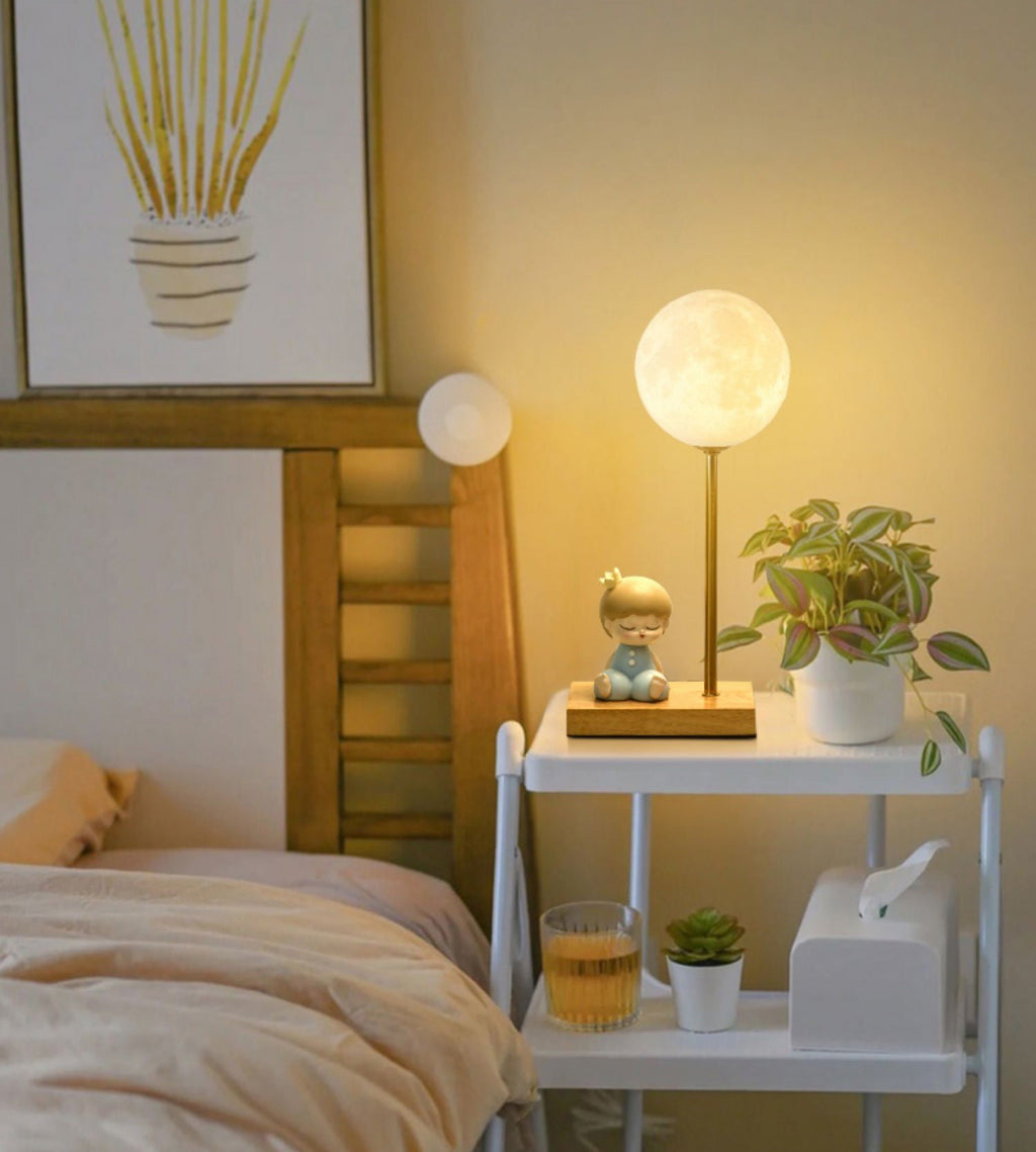 Lunaris Table Lamp