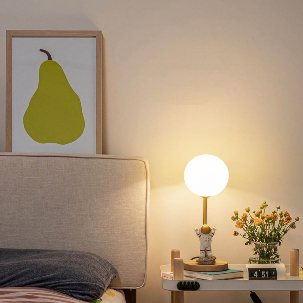 Lunaris Table Lamp