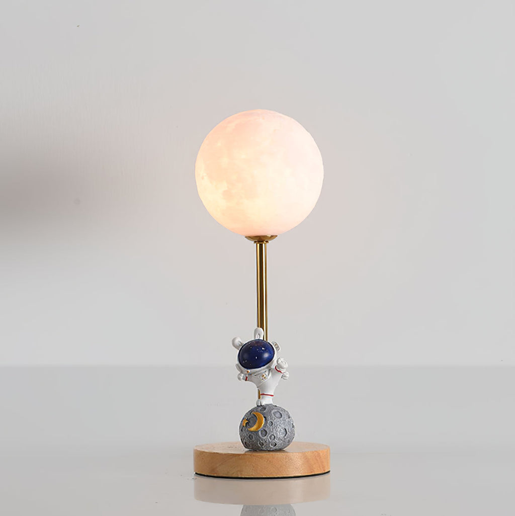 Lunaris Table Lamp