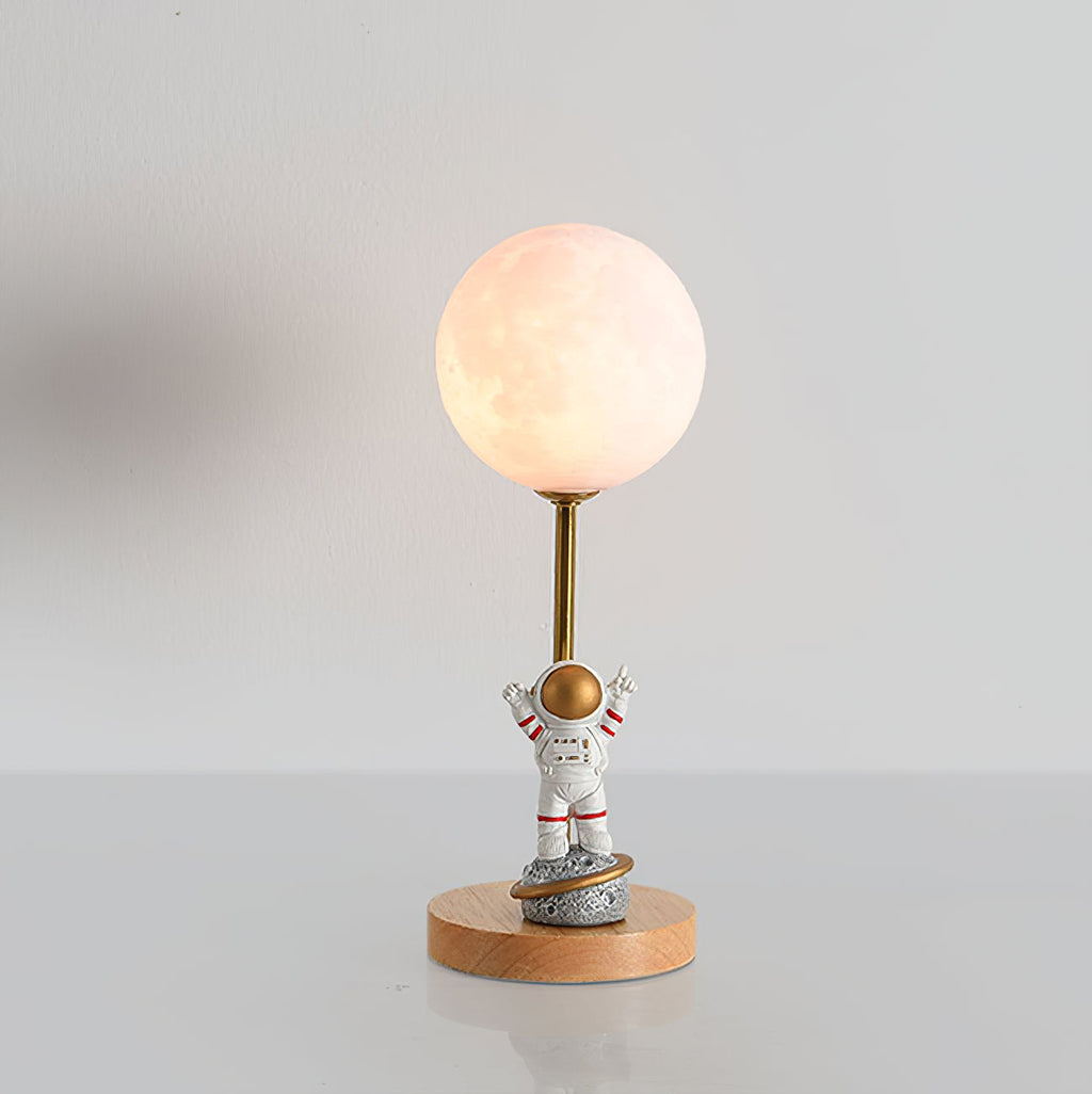 Lunaris Table Lamp