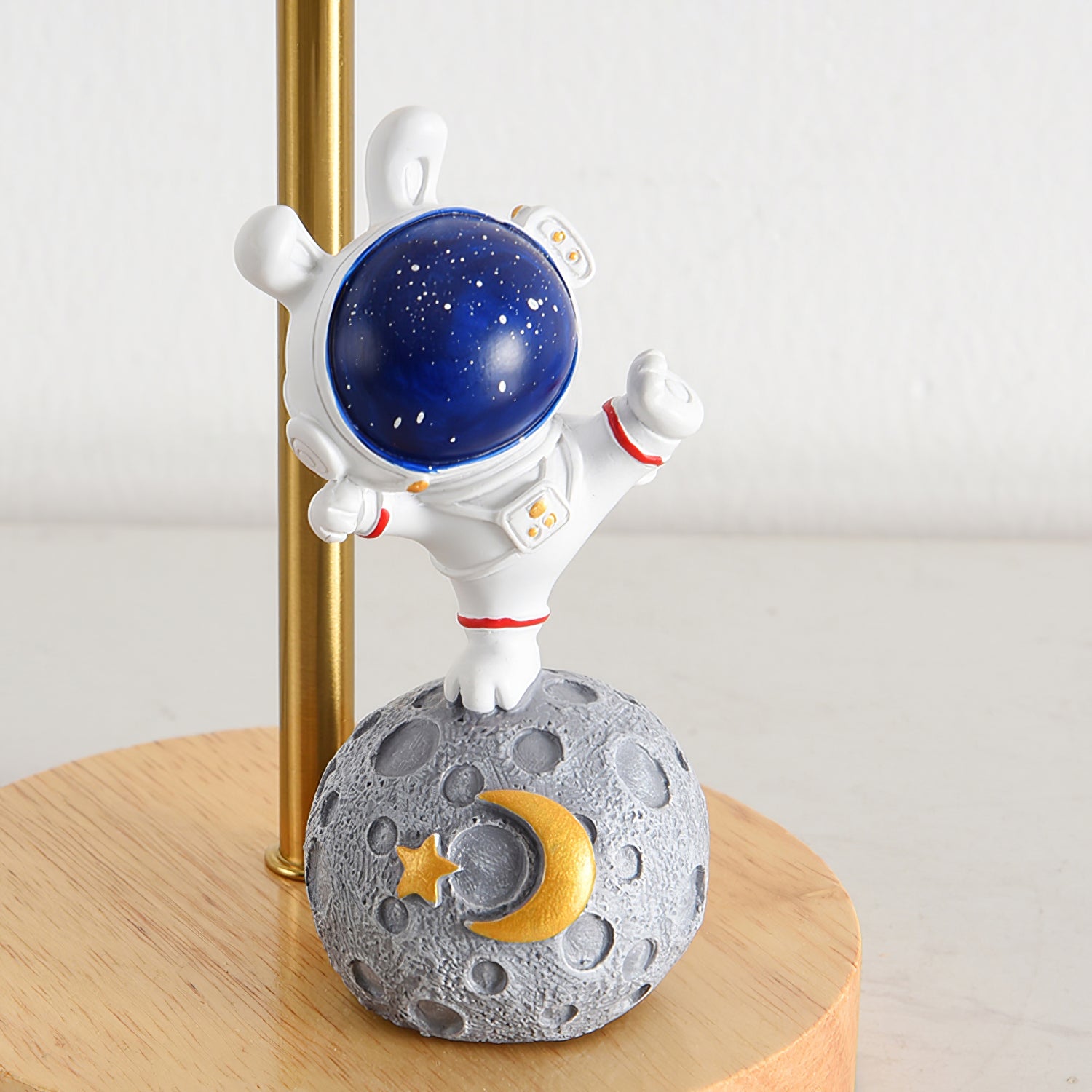 Lunaris Table Lamp