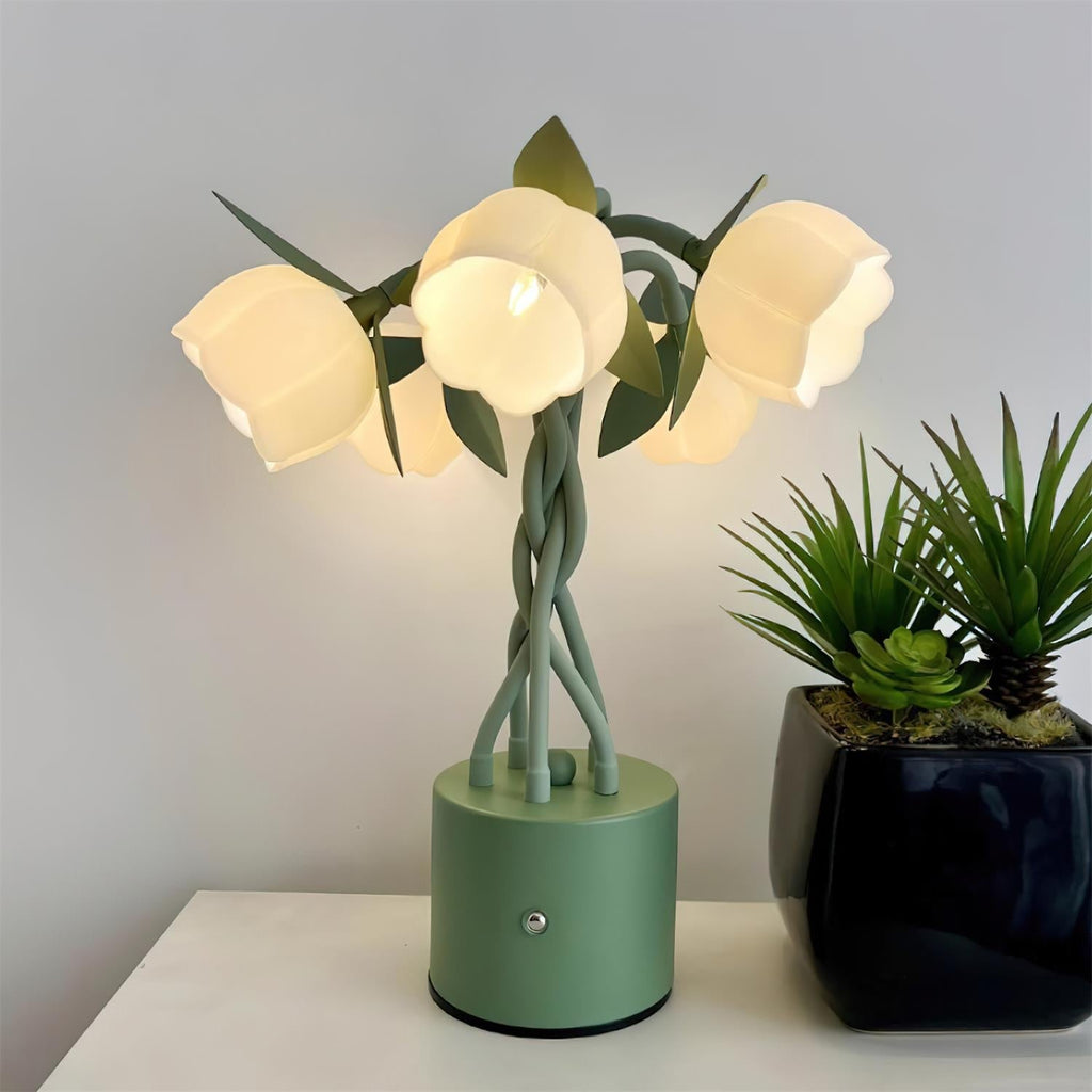 Isolde Table Lamp