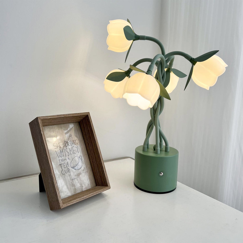 Isolde Table Lamp