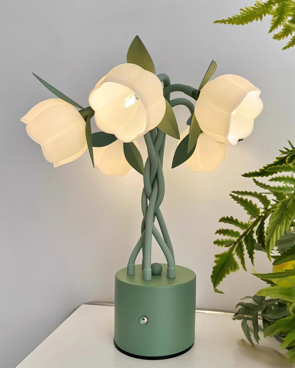 Isolde Table Lamp