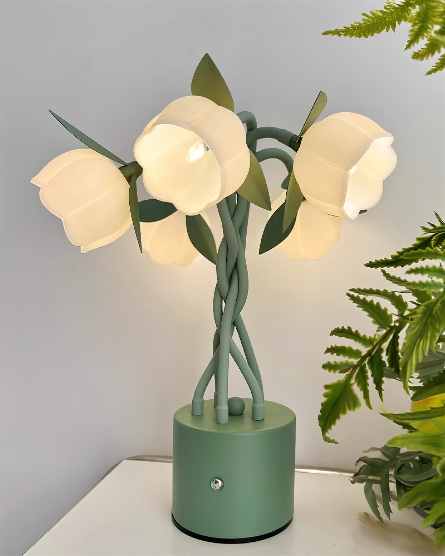 Isolde Table Lamp