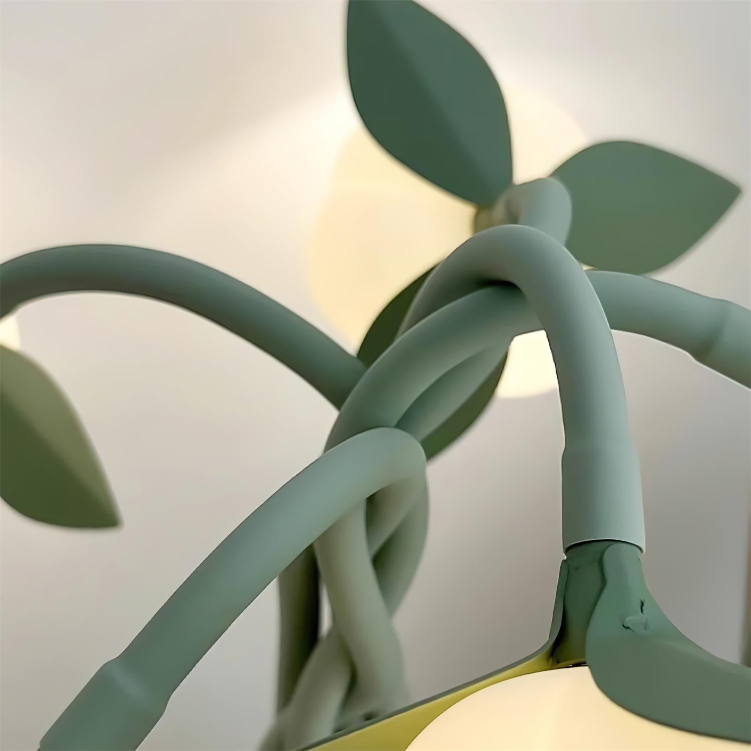 Isolde Table Lamp