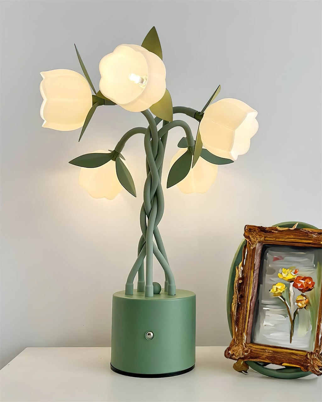Isolde Table Lamp