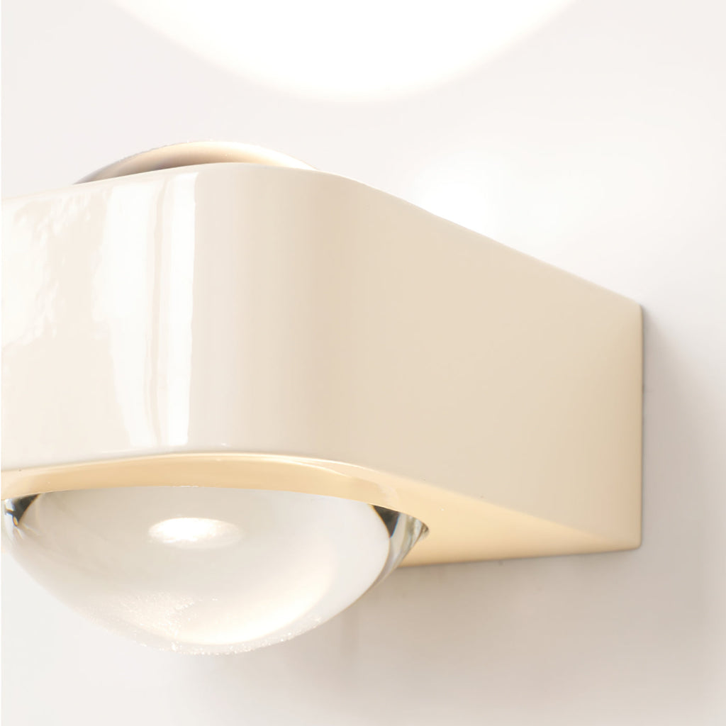 Halden Wall Lamp