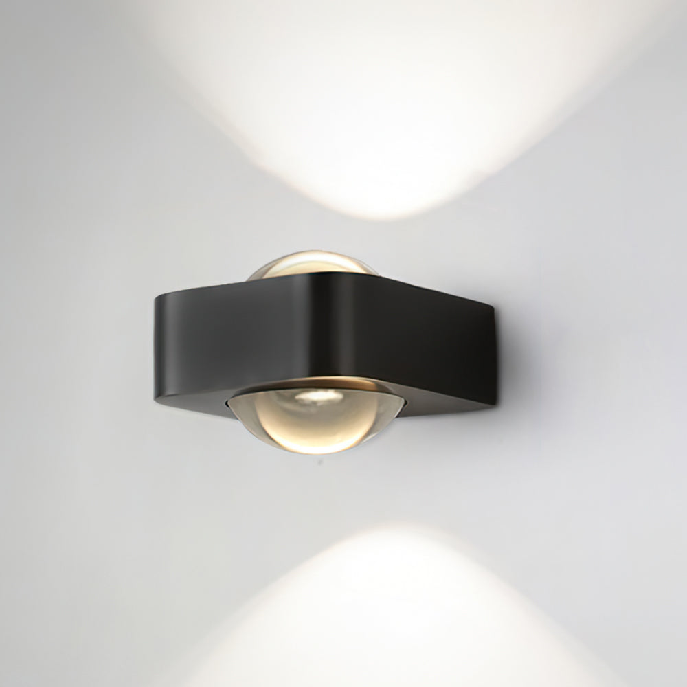 Halden Wall Lamp
