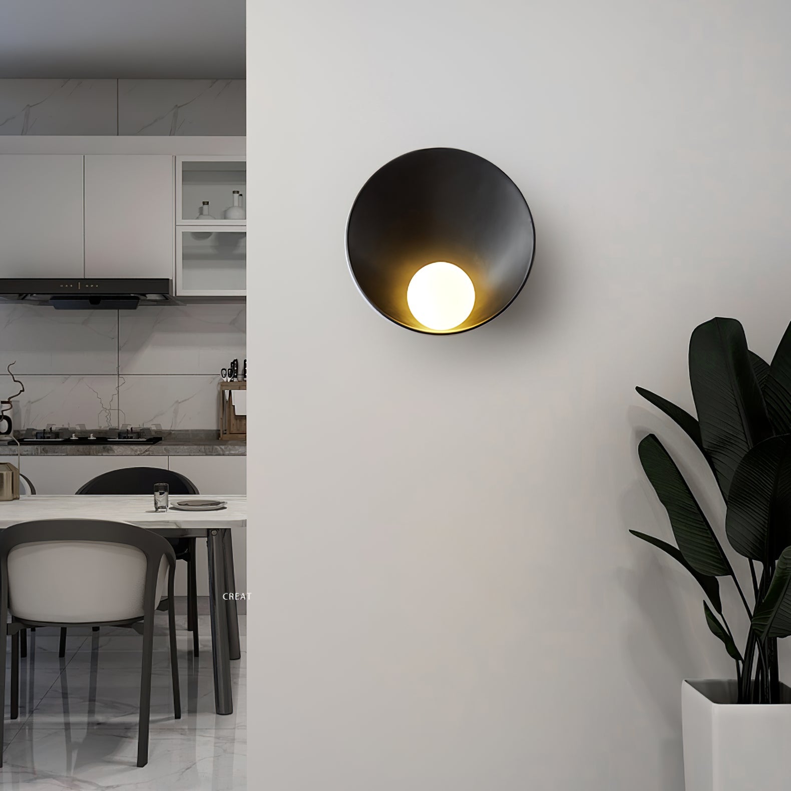 Lunella Wall Lamp