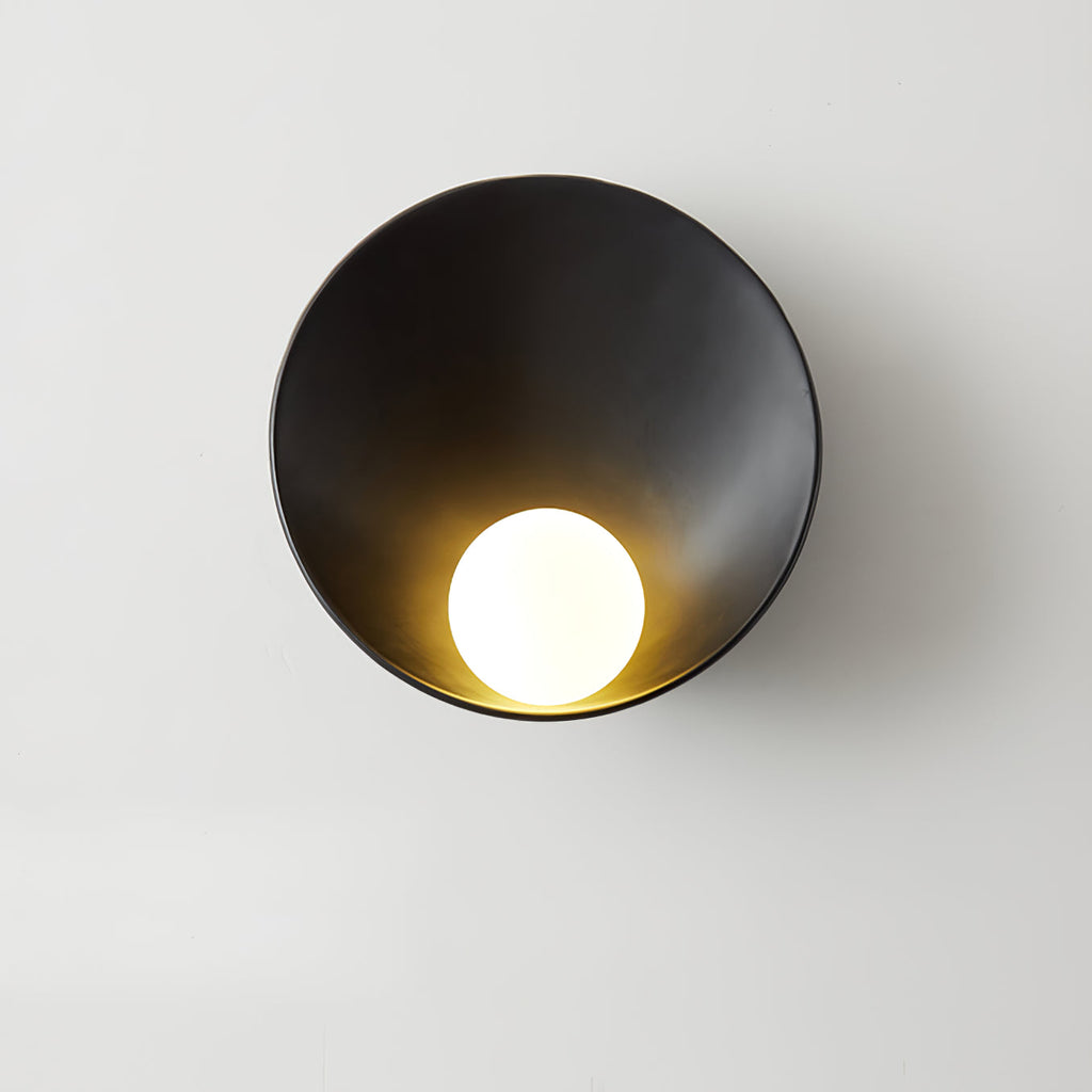 Lunella Wall Lamp