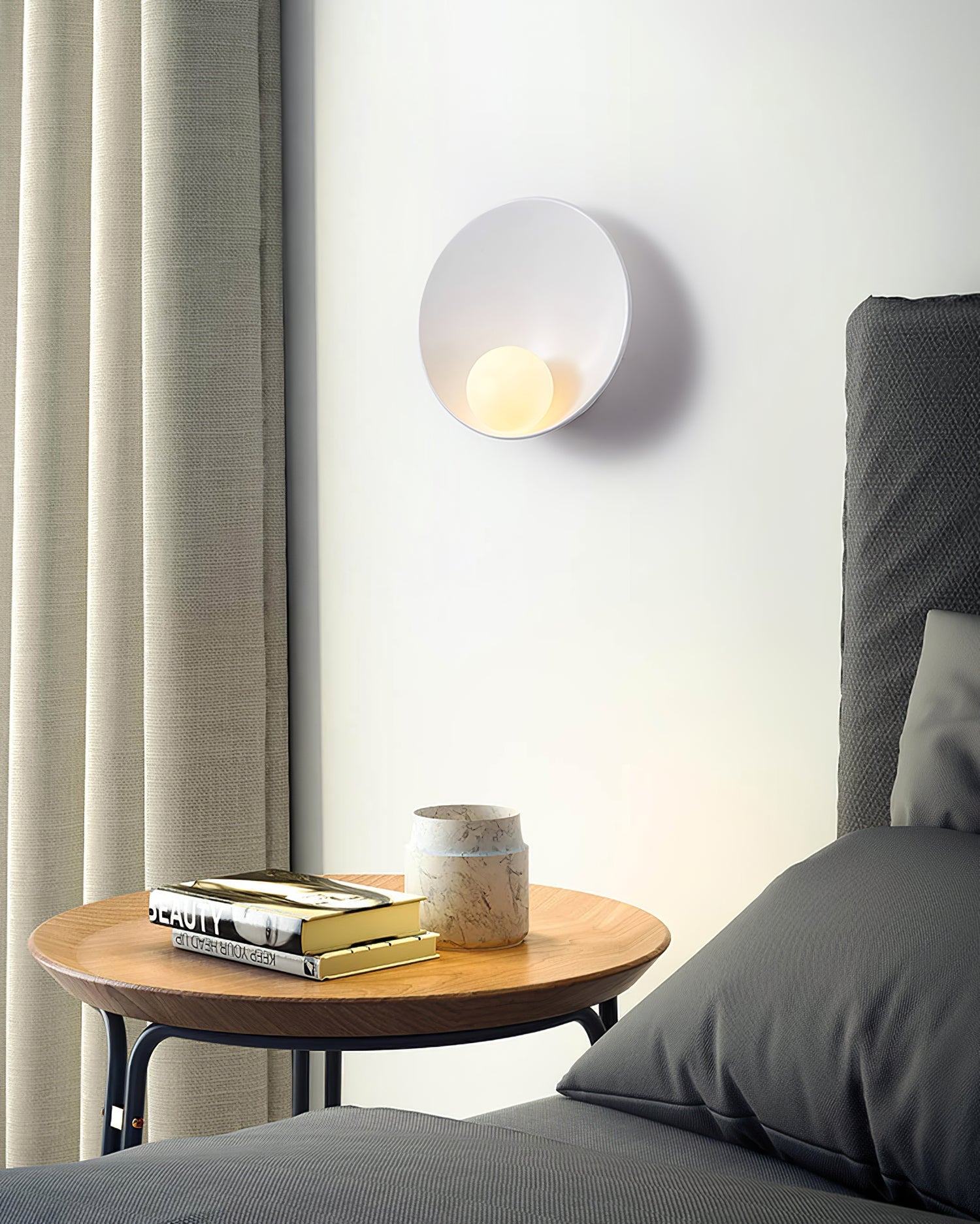Lunella Wall Lamp
