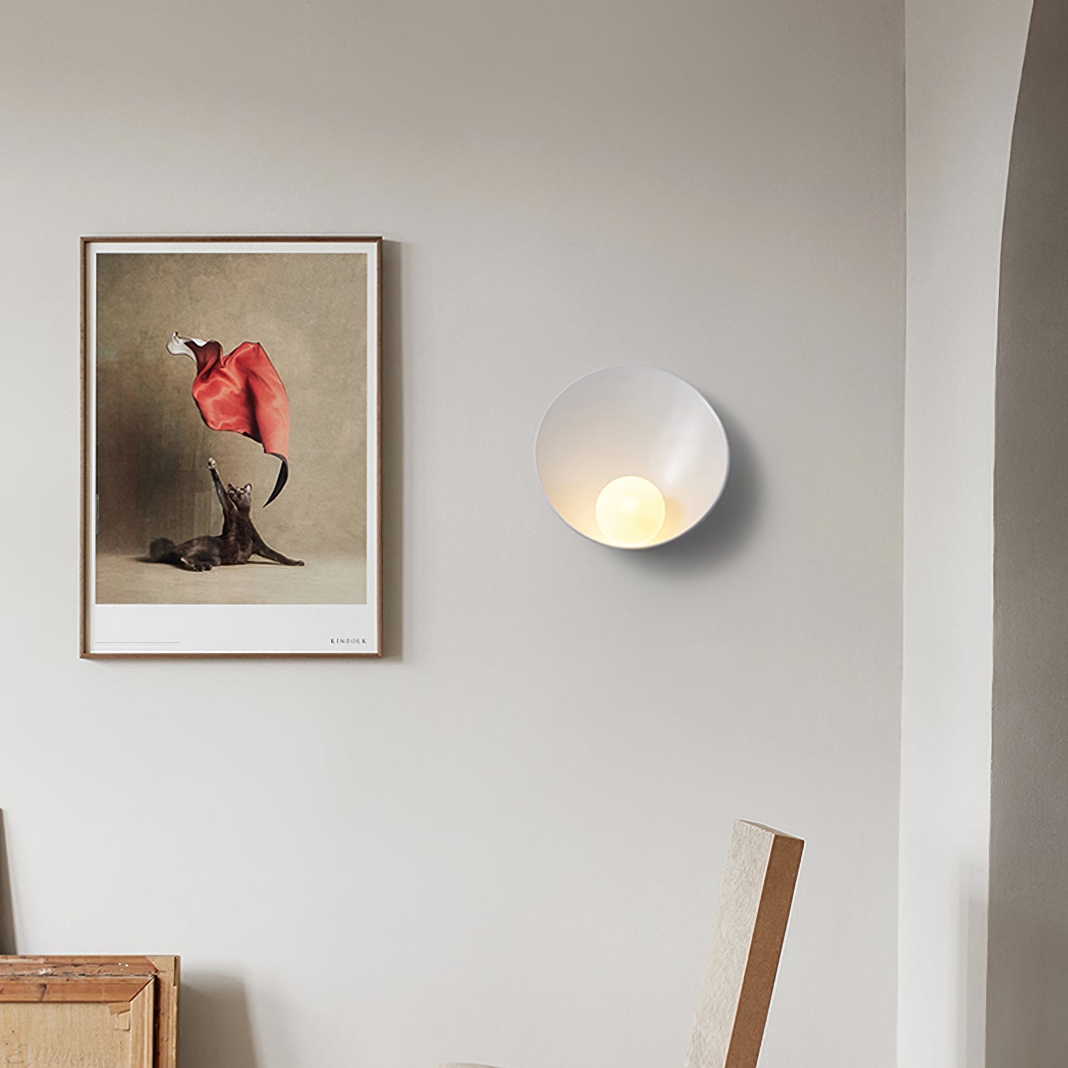 Lunella Wall Lamp