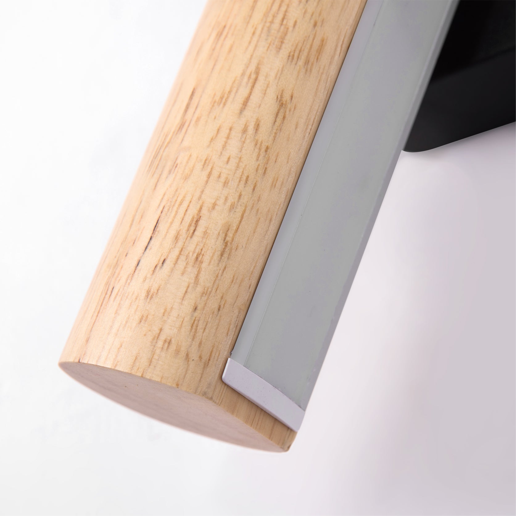Verano Wall Lamp