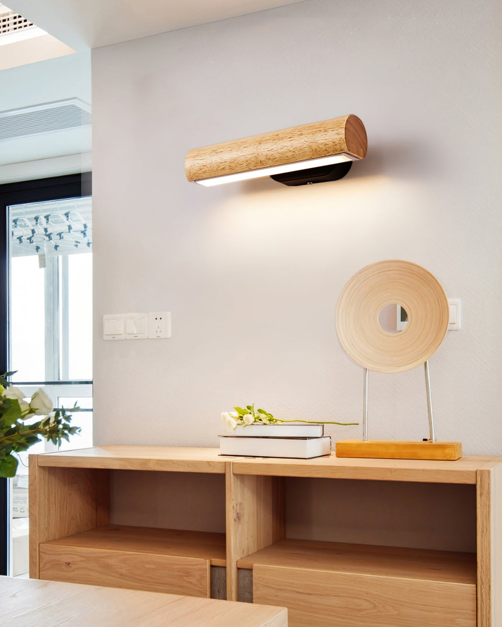 Verano Wall Lamp