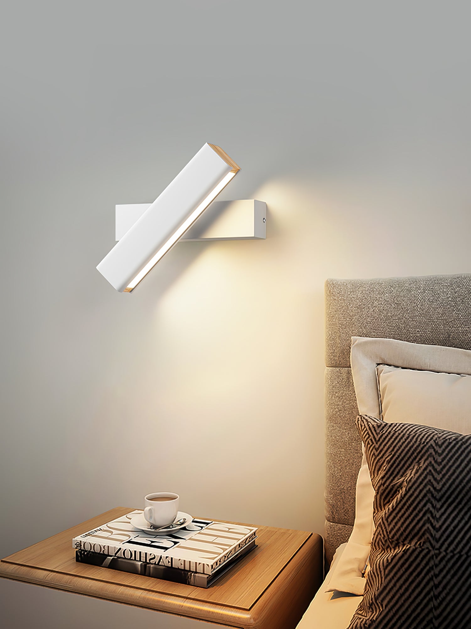 Nordholt Wall Lamp