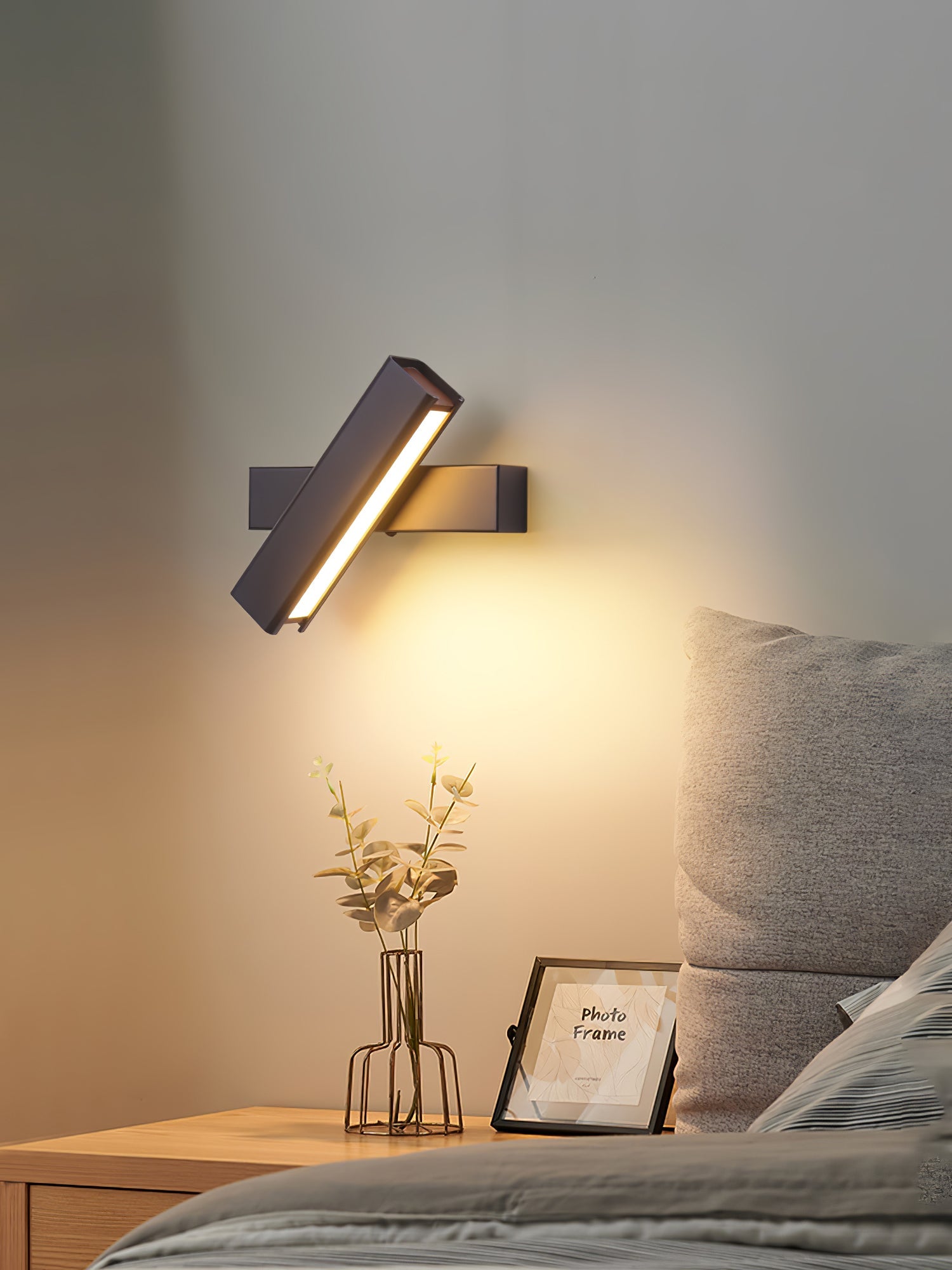 Nordholt Wall Lamp