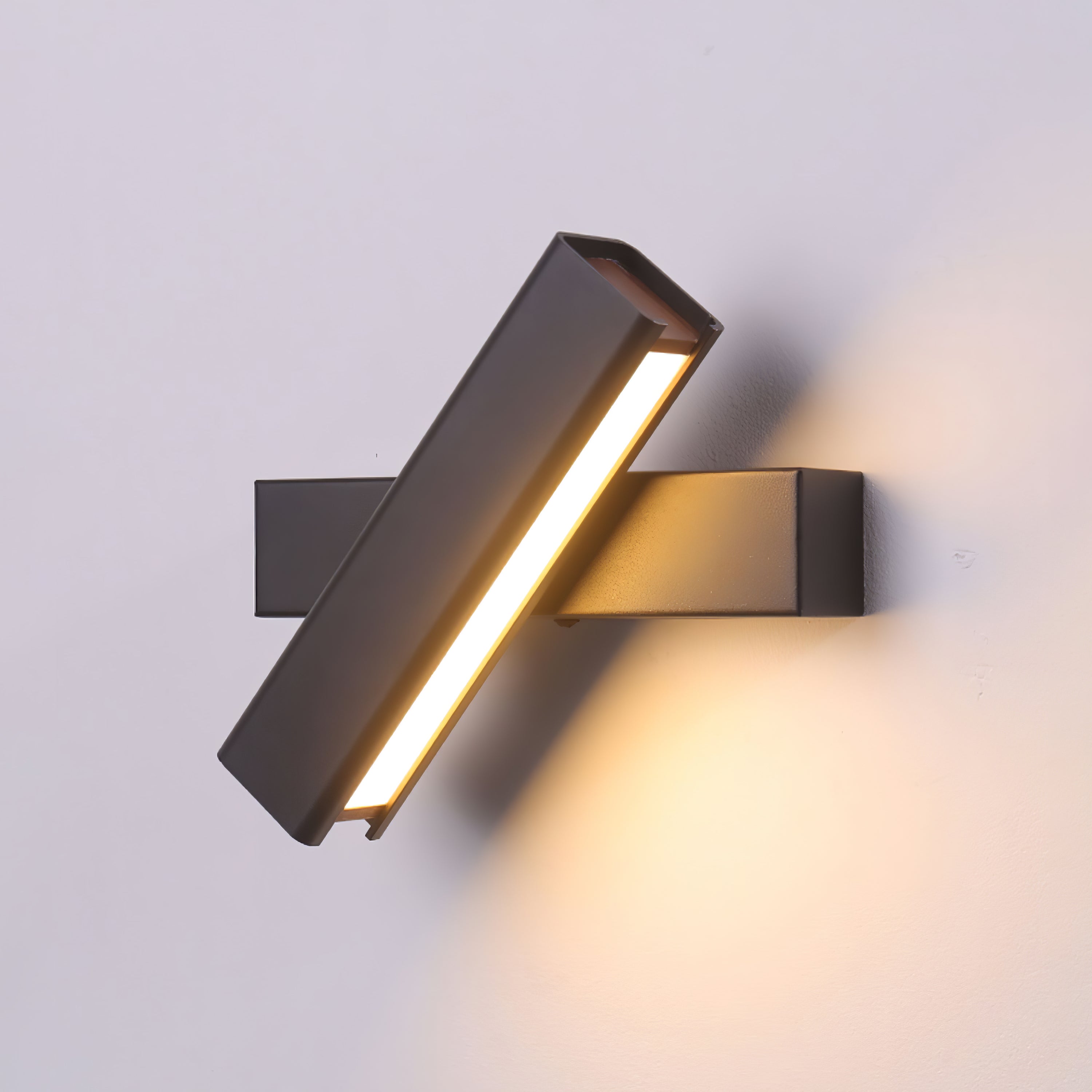 Nordholt Wall Lamp