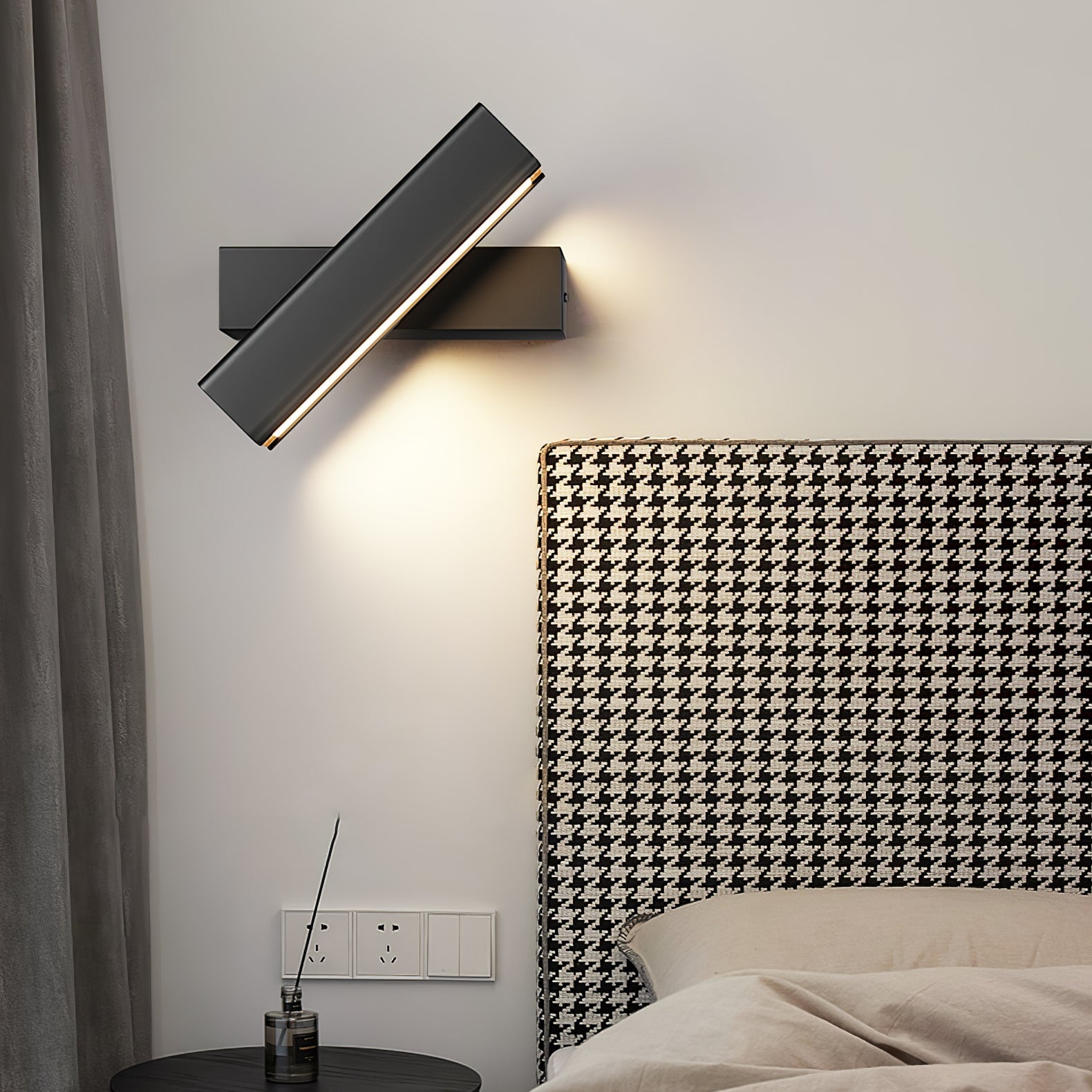 Nordholt Wall Lamp