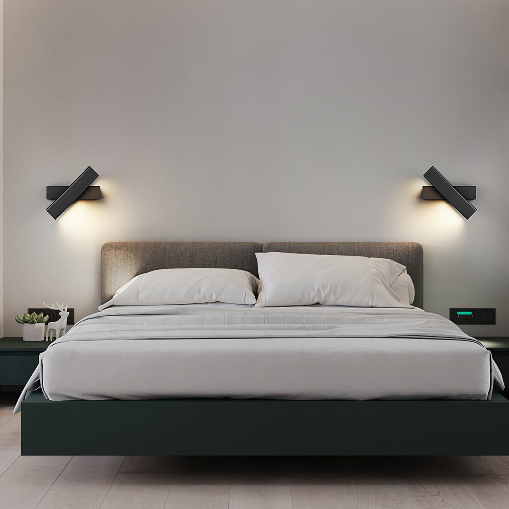 Nordholt Wall Lamp