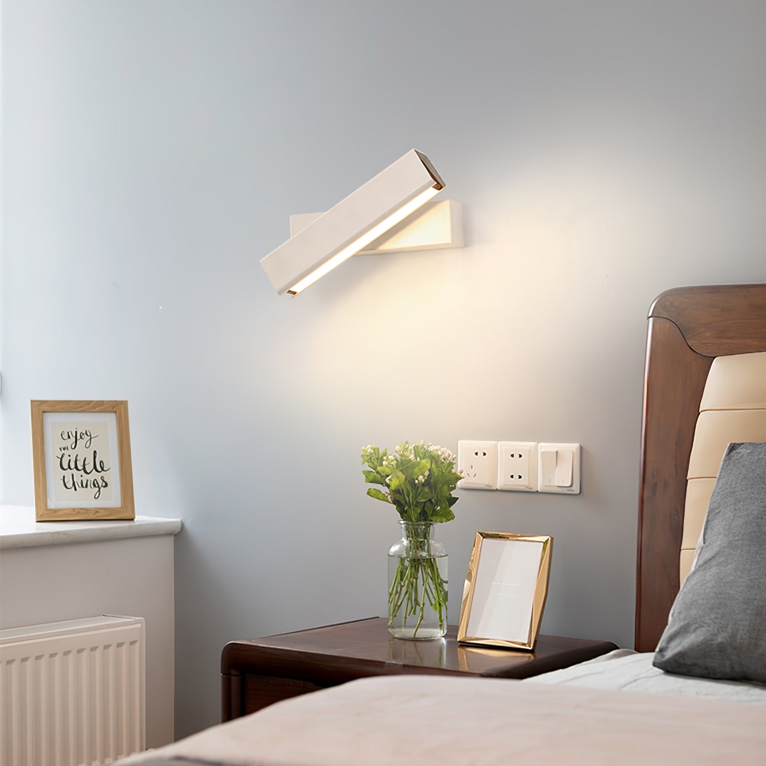 Nordholt Wall Lamp
