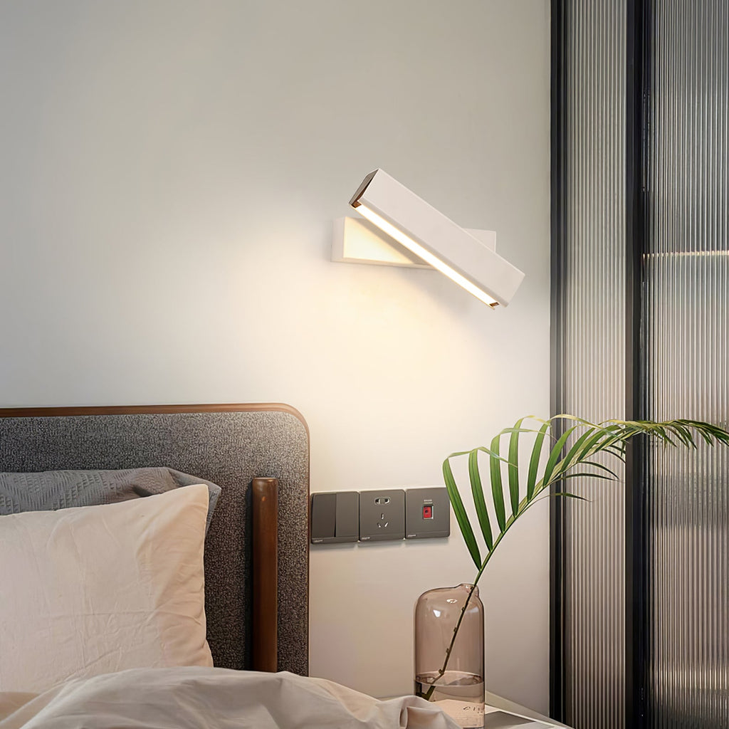 Nordholt Wall Lamp