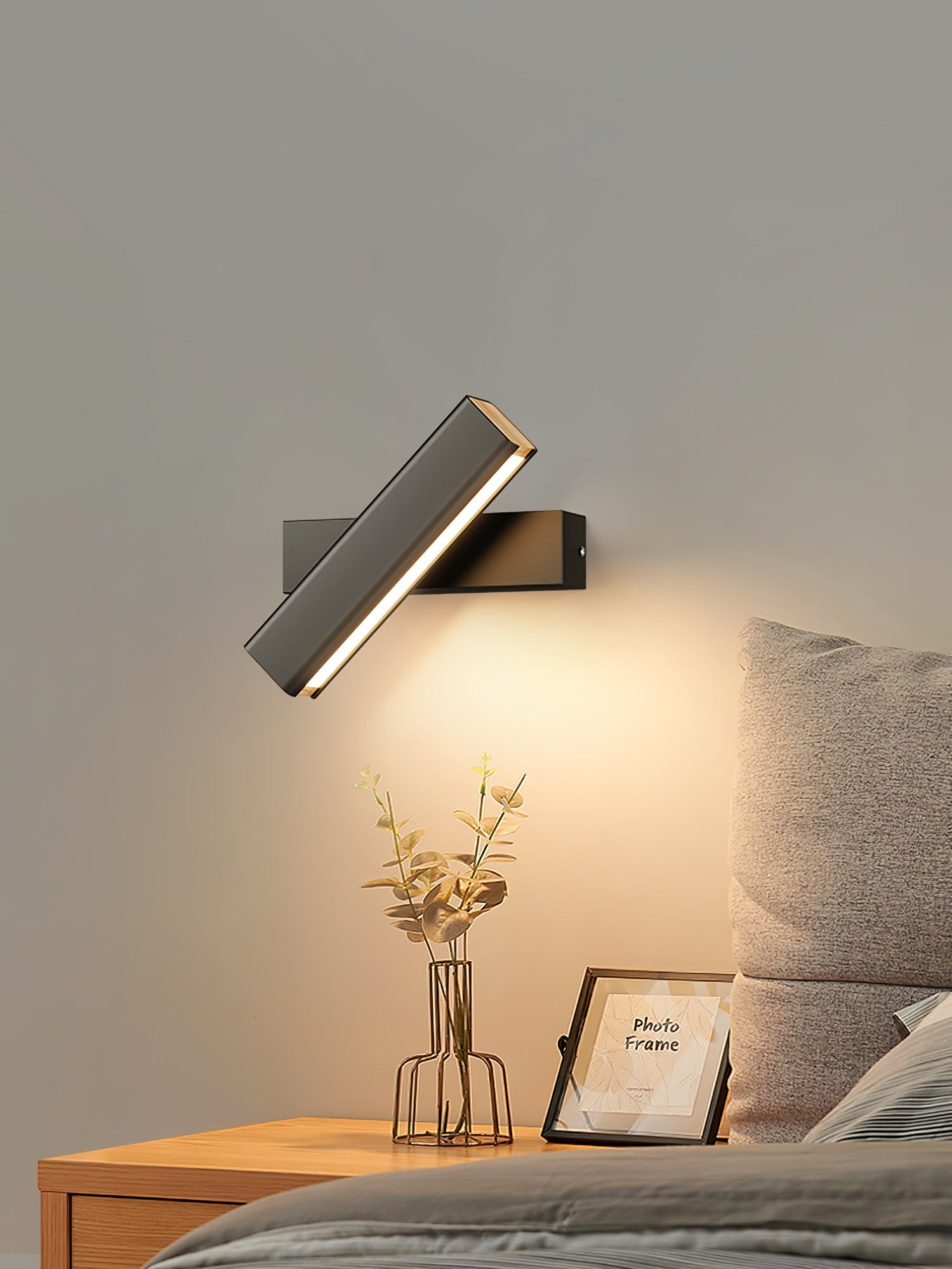 Nordholt Wall Lamp