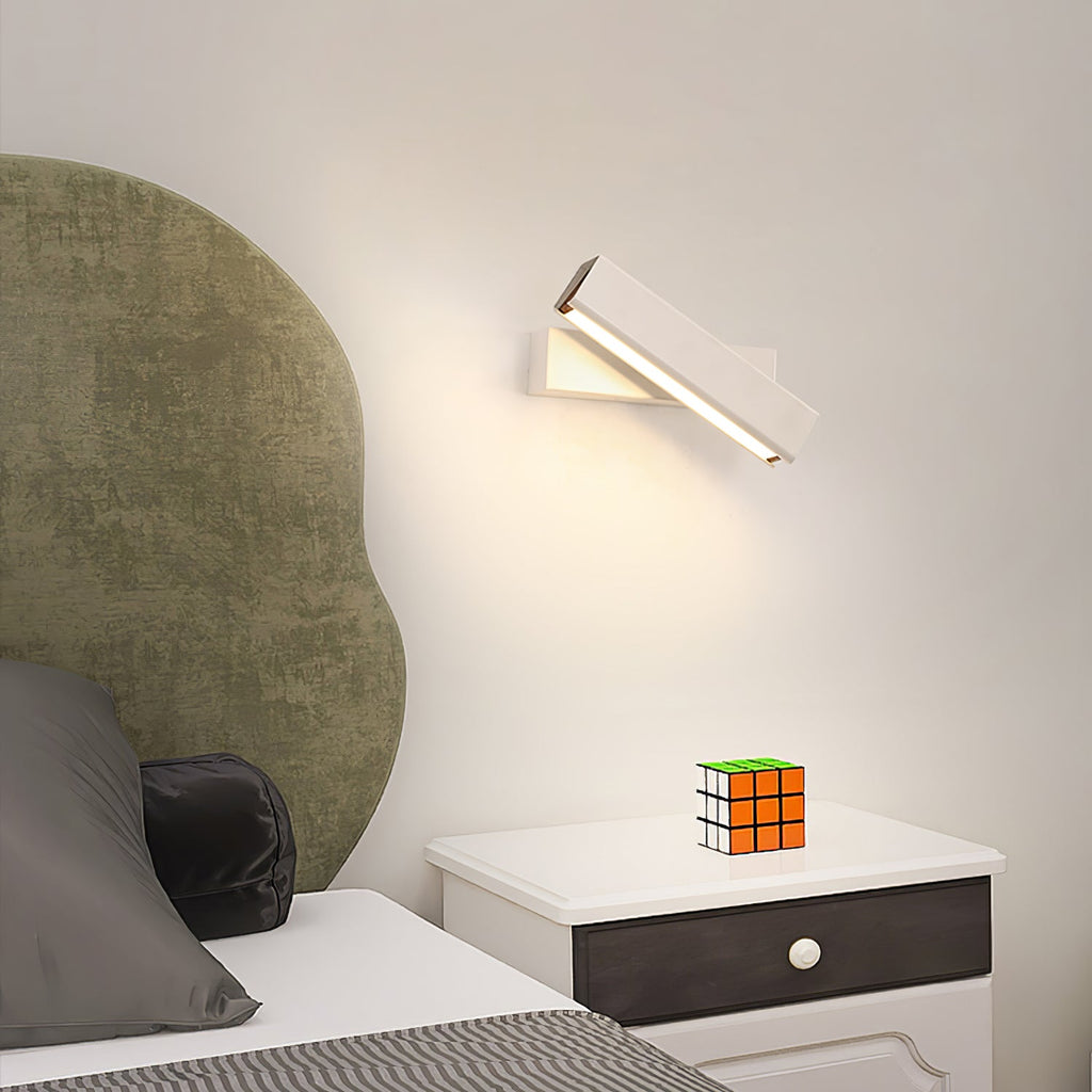 Nordholt Wall Lamp
