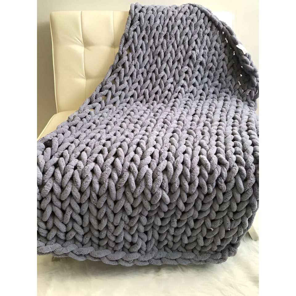 Chunky Knit Throw Blanket with Cozy Cable and Soft Chenille Texture - Image 4