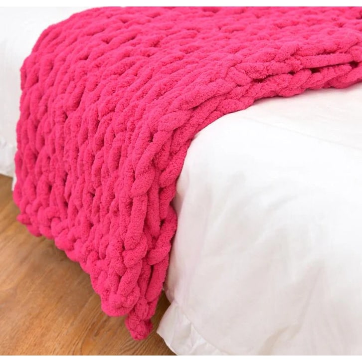 Chunky Knit Throw Blanket with Cozy Cable and Soft Chenille Texture - Image 5
