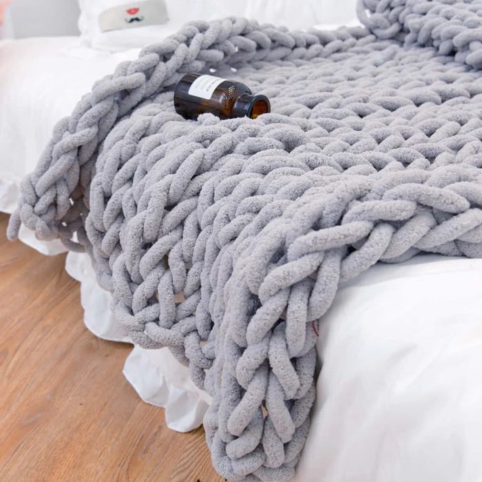 Chunky Knit Throw Blanket with Cozy Cable and Soft Chenille Texture - Image 6