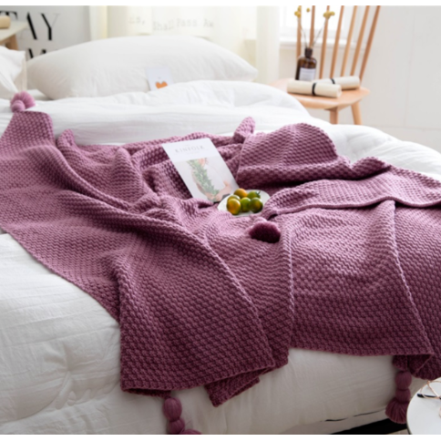Chunky Knit Throw Blanket with Yarn Texture and Corner Tassels for Sofa - Image 6