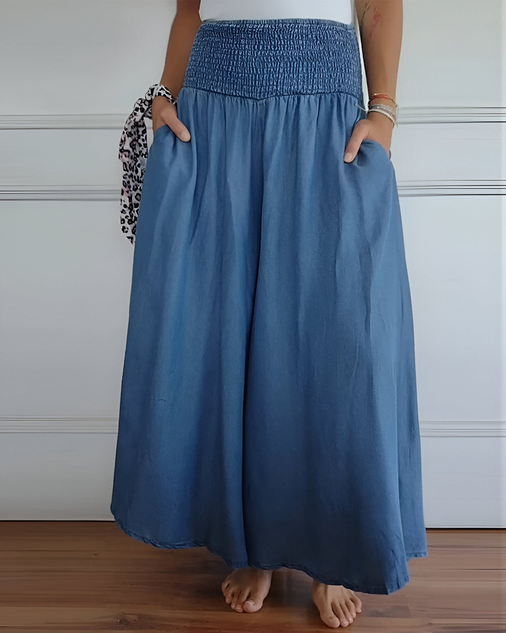 Comfortable Wide-Leg Elastic Waist Trousers