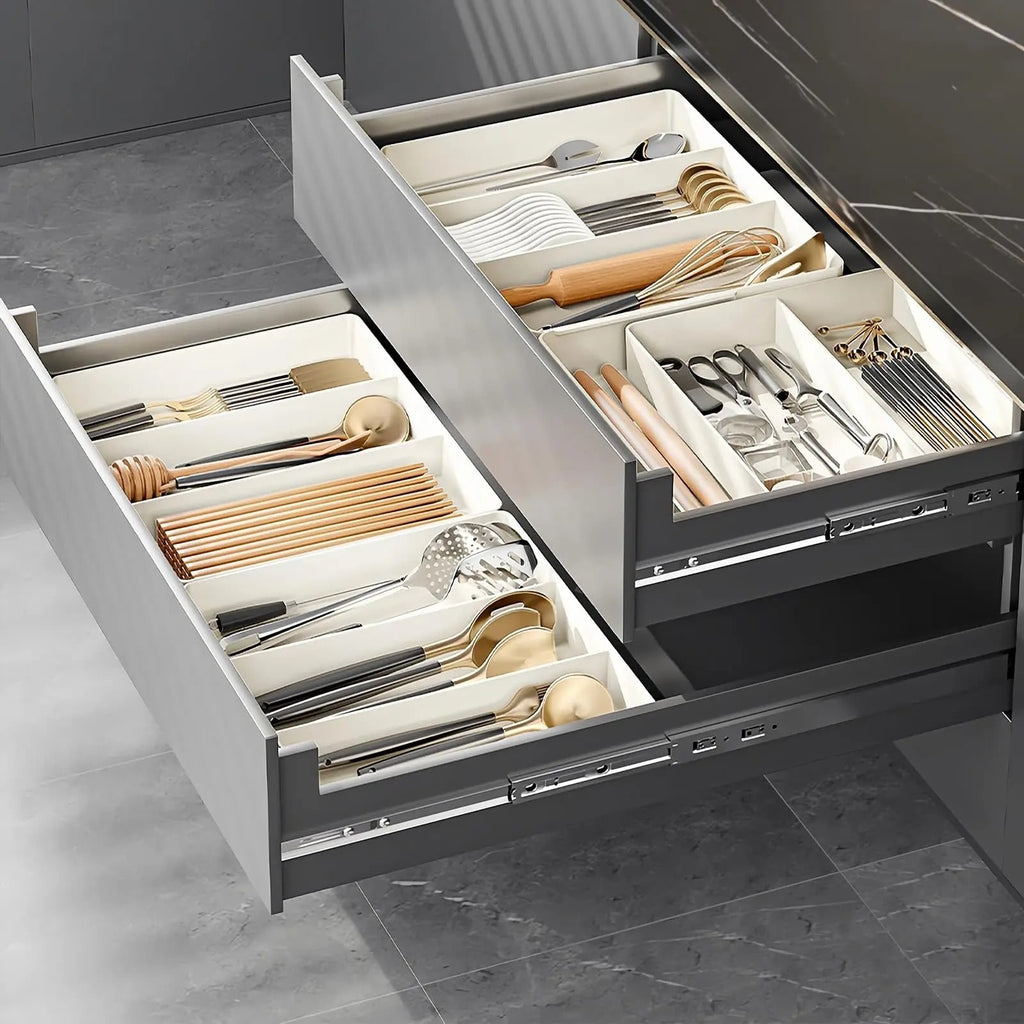 Drawer Organizer with Plastic Storage for Kitchen Utensils and Expandable Compartments - Image 1