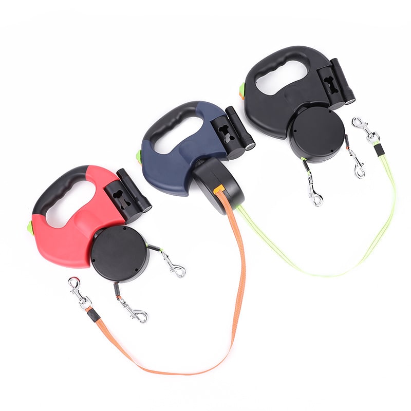 Dual Dog Leash Retractable with LED Flashlight Bag Dispenser and 360 Swivel for Two - Image 10
