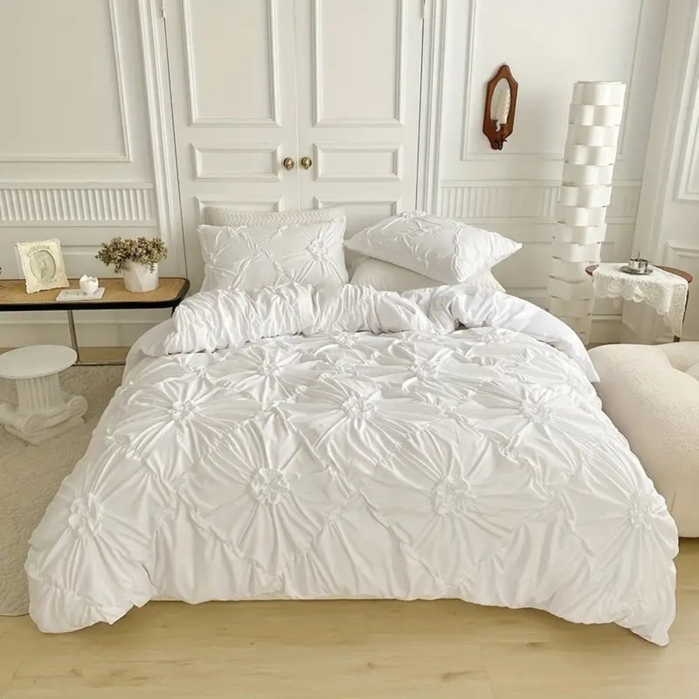 Duvet Cover Set with Pinch Pleat Rosette Flower Pattern for King Queen Size Percale - Image 2