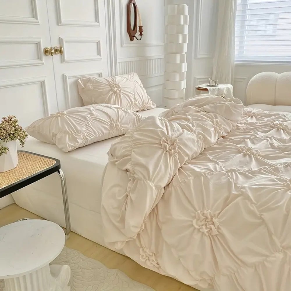 Duvet Cover Set with Pinch Pleat Rosette Flower Pattern for King Queen Size Percale - Image 5