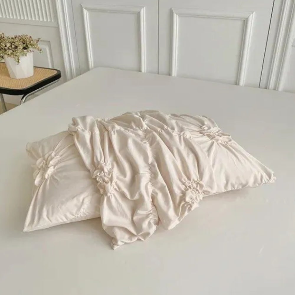 Duvet Cover Set with Pinch Pleat Rosette Flower Pattern for King Queen Size Percale - Image 6