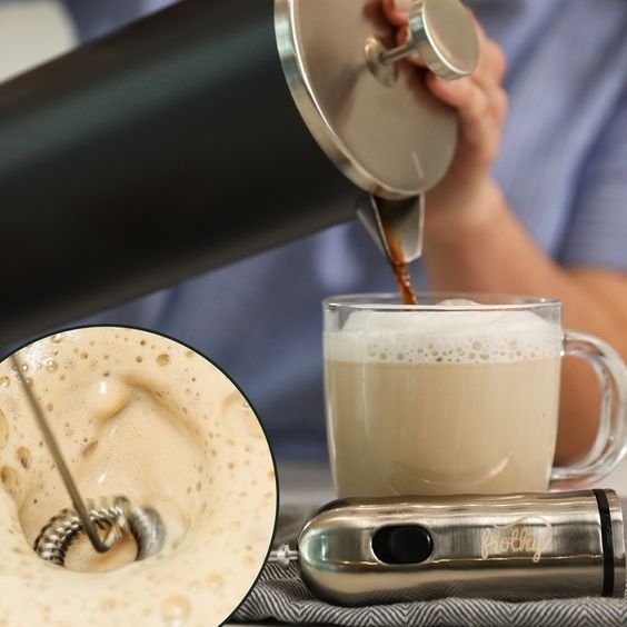 Electric Coffee Frother with Stainless Steel Whisk and USB Rechargeable Handheld Design - Image 2