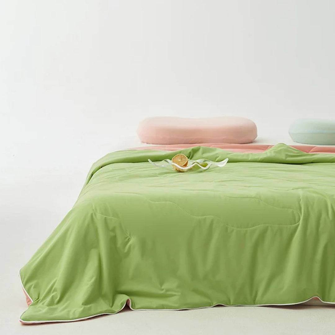 Cooling Comforter Q Max 0.4 Lightweight Summer Quilt