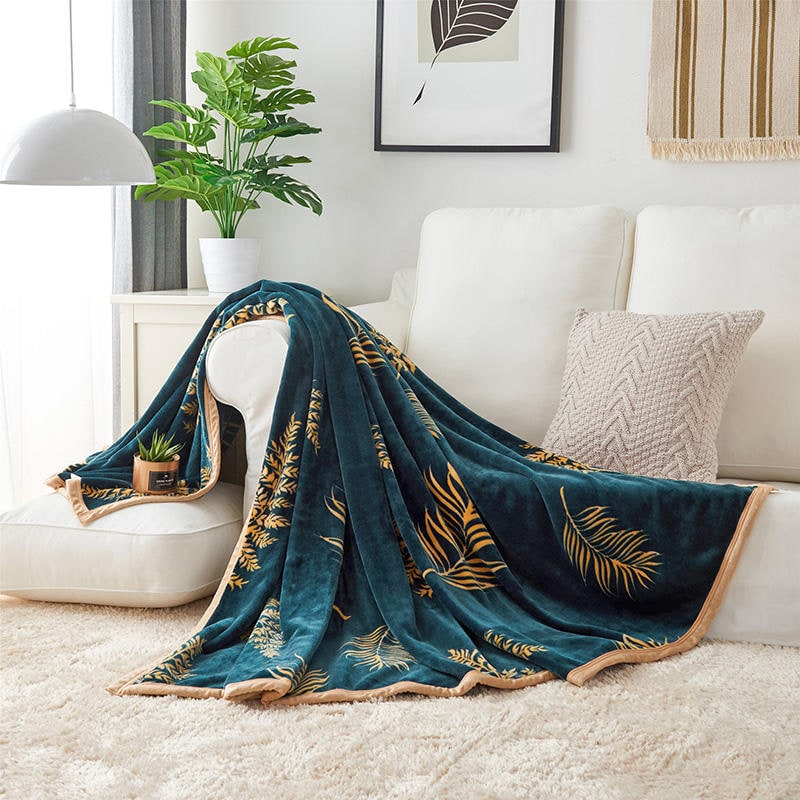 Fleece Throw Blanket with Botanical Leaf Pattern Plush Faux Fur for Sofa and Bed Size - Image 3