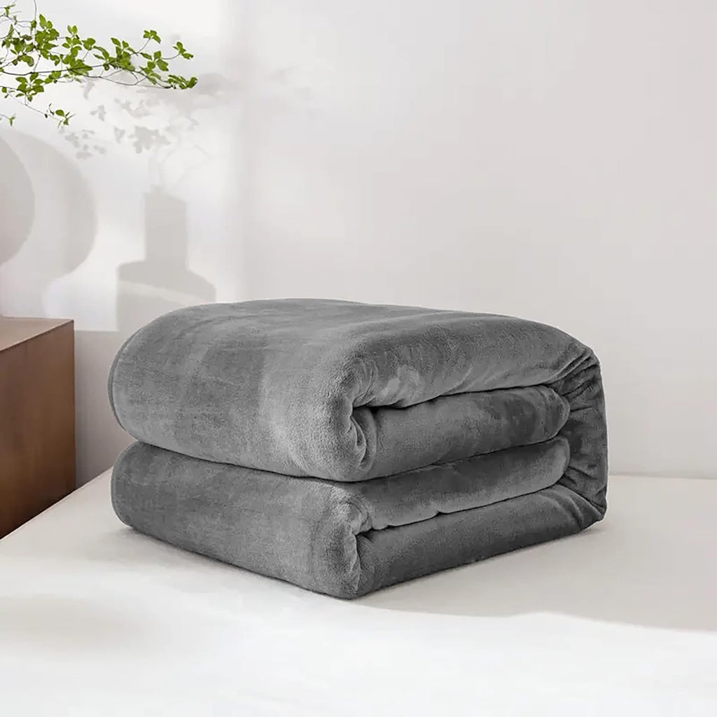 Fleece Throw Blanket with Faux Fur for Sofa and Couch Lightweight Soft Plush Wool - Image 2