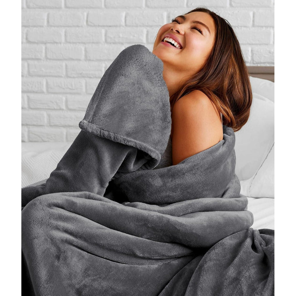 Fleece Throw Blanket with Faux Fur for Sofa and Couch Lightweight Soft Plush Wool - Image 7