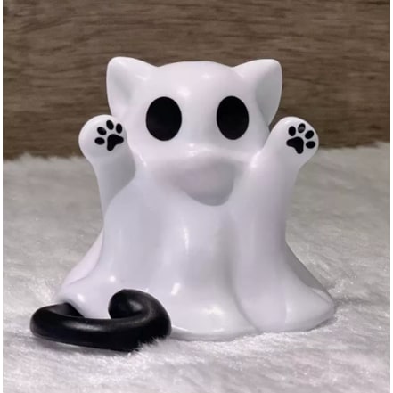 Ghost Figurine Decor with Resin Statues for Halloween Home Decorations and Shelf Display - Image 2